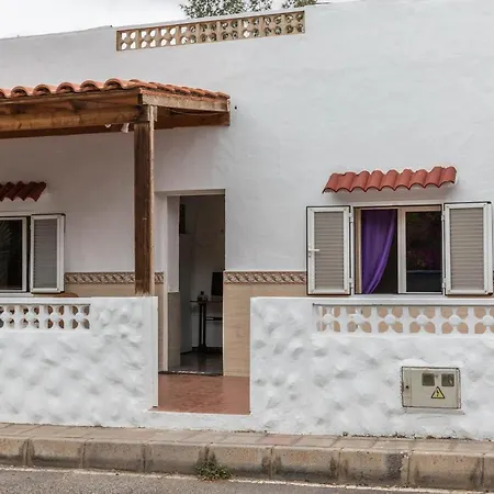 Casa German Y Susanita * El Matorral